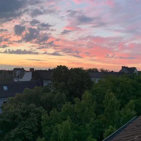 Artist Apartment, Skyline View & Breakfast Inclusive *