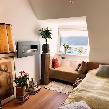 Apartment Artist Apartment, Skyline View & Breakfast Inclusive