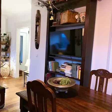 Artist Apartment, Skyline View & Breakfast Inclusive Apartment Hamburg