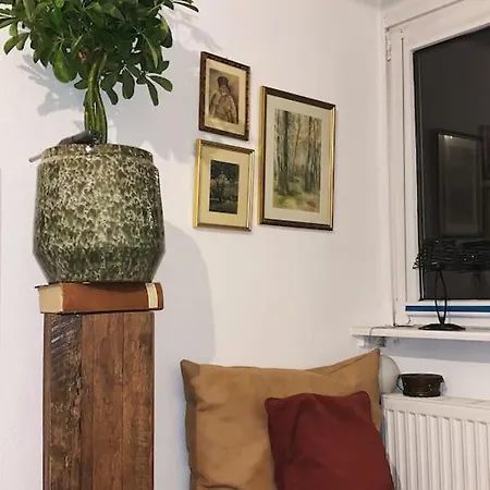 Artist Apartment, Skyline View & Breakfast Inclusive Apartment
