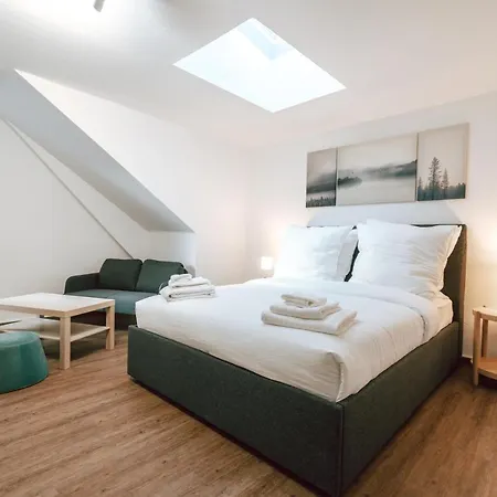 Apartment Zentral Gelegenes Premium-apartment Mit Viel Tageslicht Hamburg