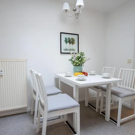 Zentral Gelegenes Premium-apartment Mit Viel Tageslicht Hamburg