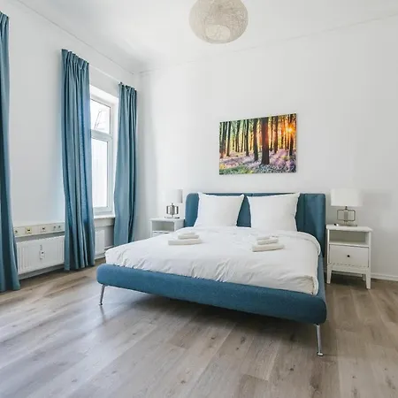 Apartment Zentral Gelegenes Premium-apartment Mit Viel Tageslicht Hamburg