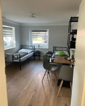 Apartment Mitten In *