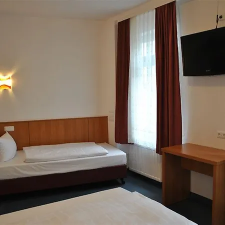 Altan Hotel 2*