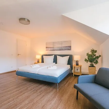 Zentral Gelegenes Premium-apartment Mit Viel Tageslicht *