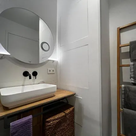 Apartment Neues Exclusives 2 Schlafzimmer *