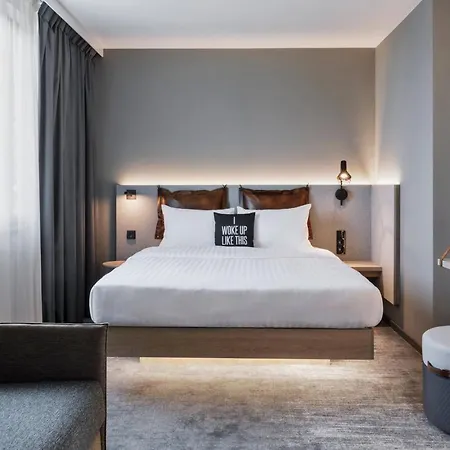 Moxy 3* Hamburg