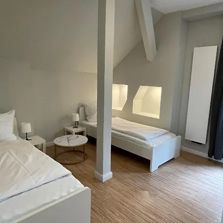 Hostel Ahoi *