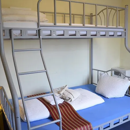 Hotel Lauenburger Hof 2*