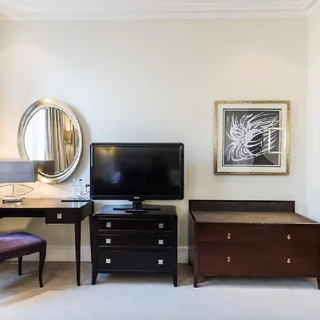 Apartment Hervorragende 4-zimmer-wohnung Hamburg/mitte *