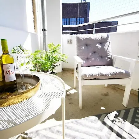Hh 04 By Rockchair - Superhost Status - Modernes Mit Sonnigem Balkon & Premium Boxspringbetten In Winterhude - Geheimtipp Apartment Hamburg