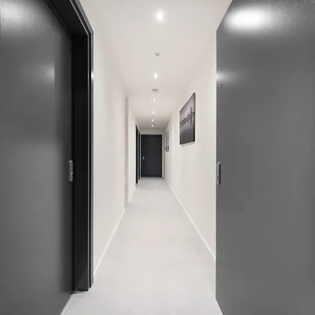 Apartment Hh 04 By Rockchair - Superhost Status - Modernes Mit Sonnigem Balkon & Premium Boxspringbetten In Winterhude - Geheimtipp *