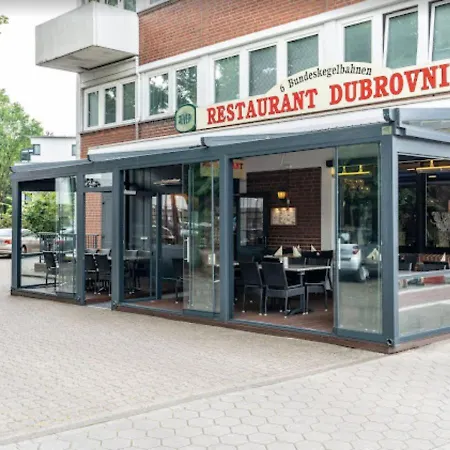 - Zentral - Volksparkstadion - Barrierefrei - Nahe A7