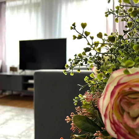 Apartment Perle Stillvolles In Der Naehe Alstertal *