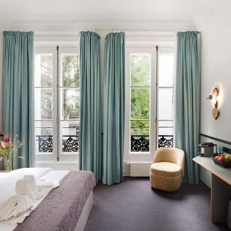 Aussen Alster Szálloda 4*