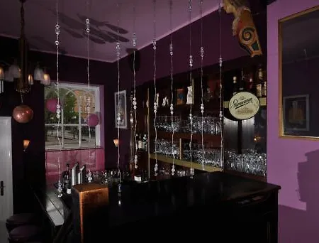 酒店 汉西汀女性酒店 - 仅限女性