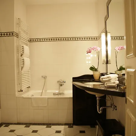 Vorbach Hotel 3*