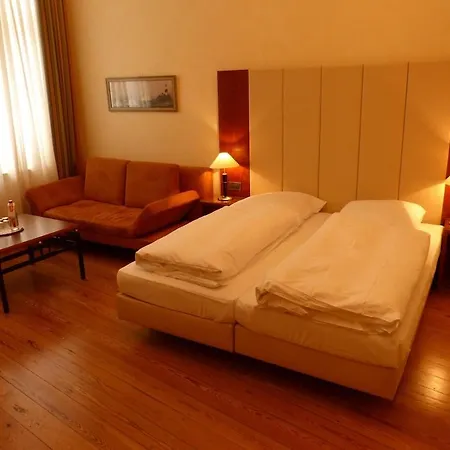 Vorbach 3* Hamburg