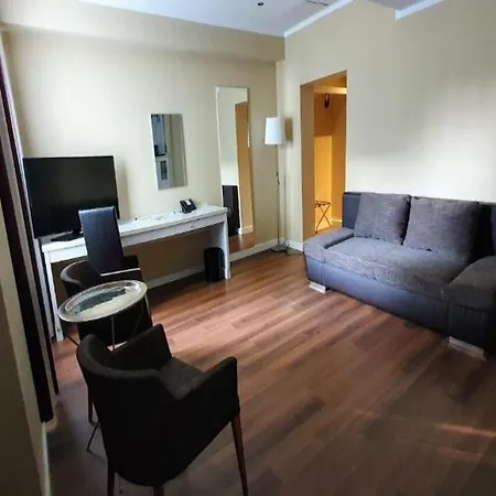 Park Arena Hotell 3*