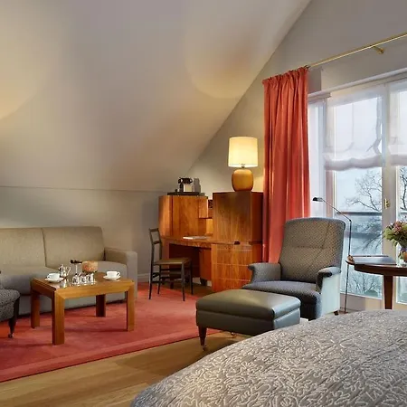 Hotel Louis C. Jacob