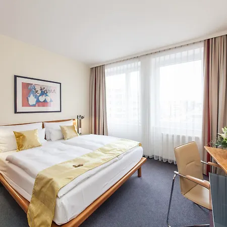 Novum Ambassador 3*
