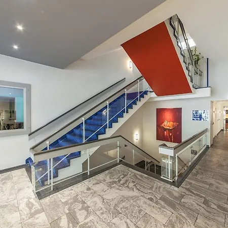 Novum Ambassador 3*