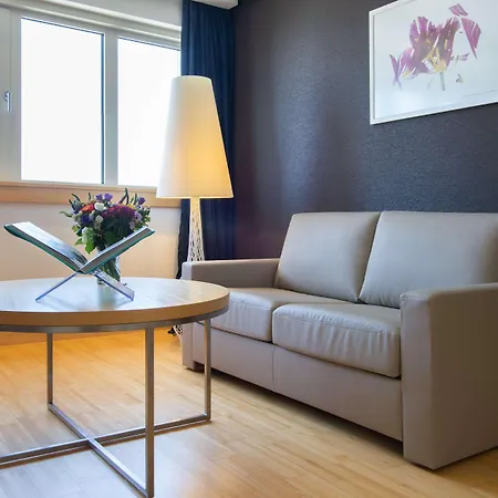 Otel Radisson Blu Hotel, 4*