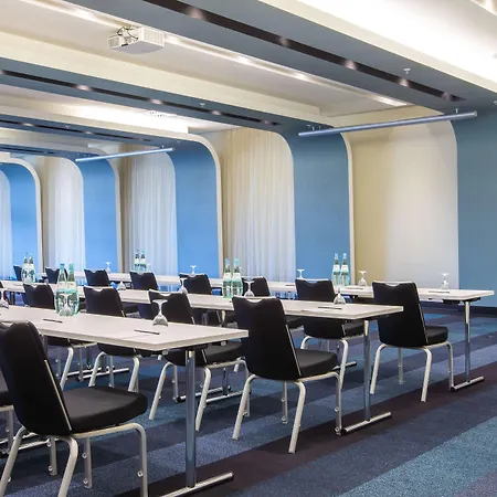 Otel Radisson Blu Hotel, 4*