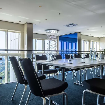 Otel Radisson Blu Hotel, 4*