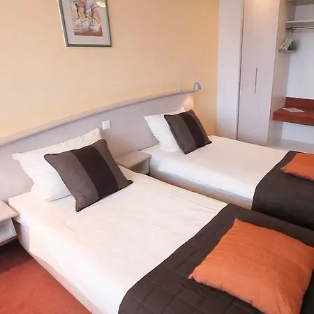 Panorama Hotel 3*