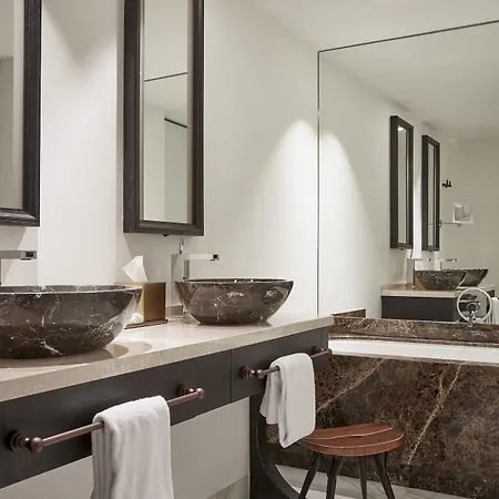 The Nikolai - Leonardo Limited Edition Hotel Hamburg