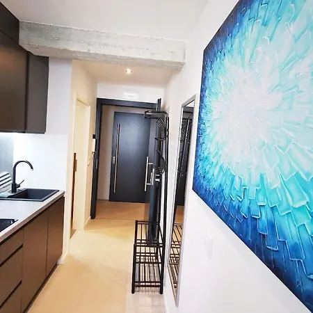 Apartment Hh 03 By Rockchair - Superhost Status - Modernes Mit Sonnigem Balkon & Premium Boxspringbetten In Winterhude - Geheimtipp *