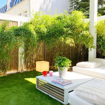 Apartment White *