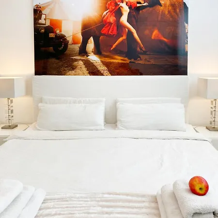 Apartment White