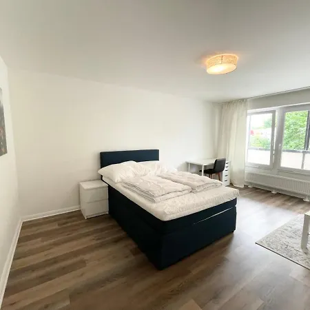 Zentrale Mit 3 Schlafzimmer Fuer Bis Zu 9 Personen *
