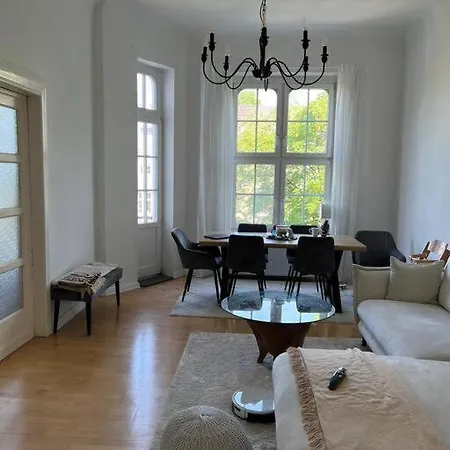 An Der Alster /altbau/ 105m2 Apartment *
