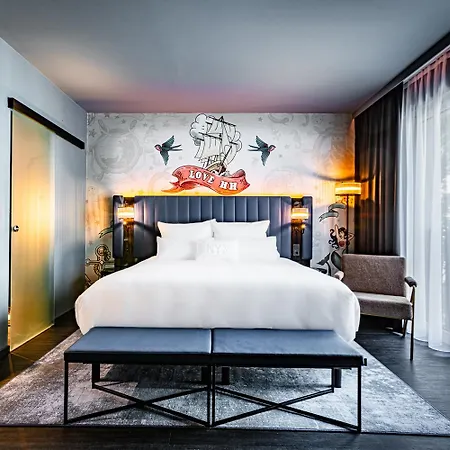 Nyx By Leonardo Hotel 4*
