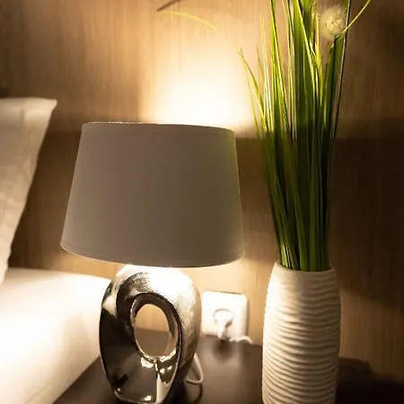 Hanseat Hotell *