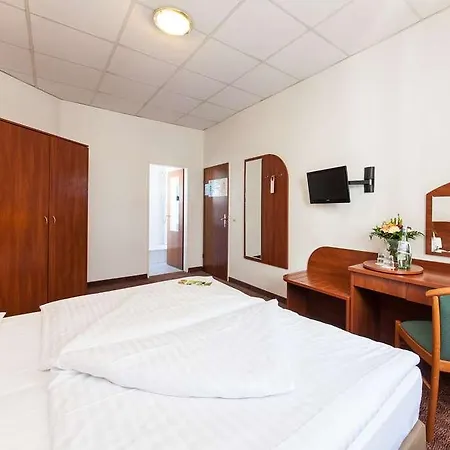 Novum Eleazar Center Hotel