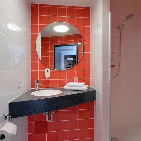 호텔 Hamburg-harburg 3*