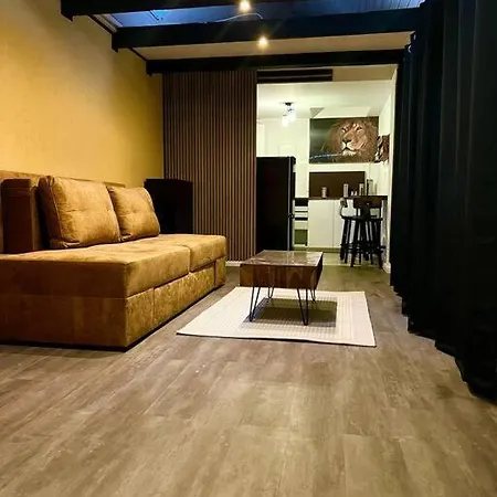 Schoenes Hinterhaus Naehe Badesee Apartment Hamburg