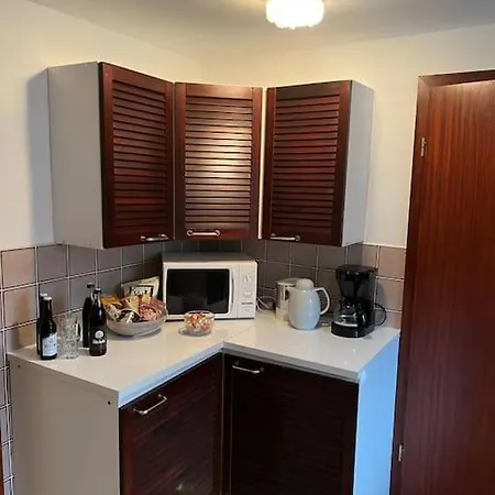 Apartment Near Park