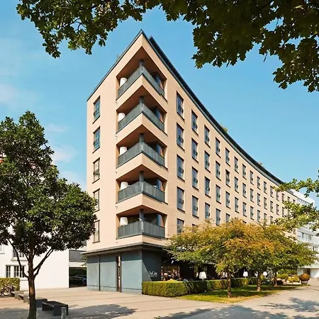 The George Hotel