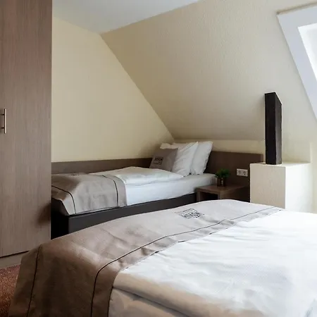 Alster 3* Hamburk