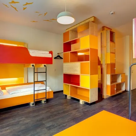 Meininger Center 3*