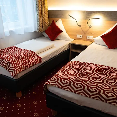 Hotel Hotel Stadion Stadt 3*