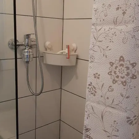Stubenglueck 54, Zentrale Lage Im Schoenen Sasel * Hamburg