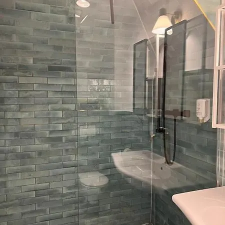 Studio-apartment 29 Beim Saseler Markt Frisch Renoviert Apartment