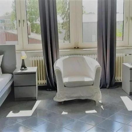 Mehrbett-apartment 3 Citynah, Einfache Ausstattung * Hamburg